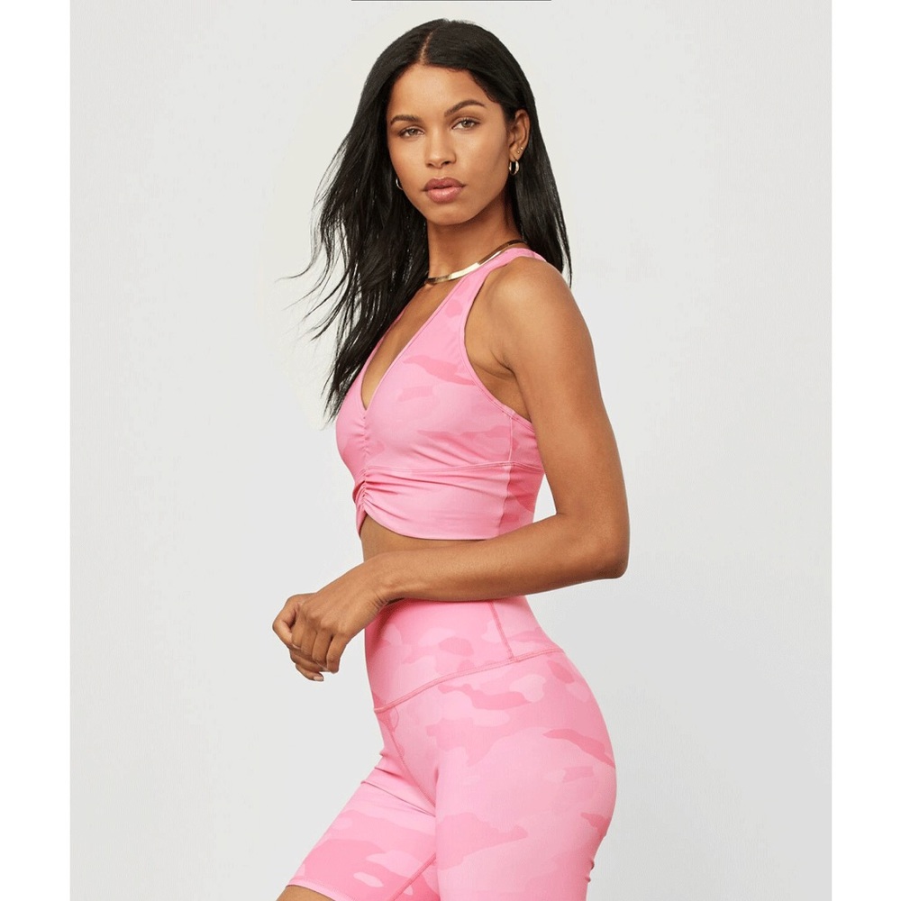 ALO Yoga Light Pink Sports Bra size M